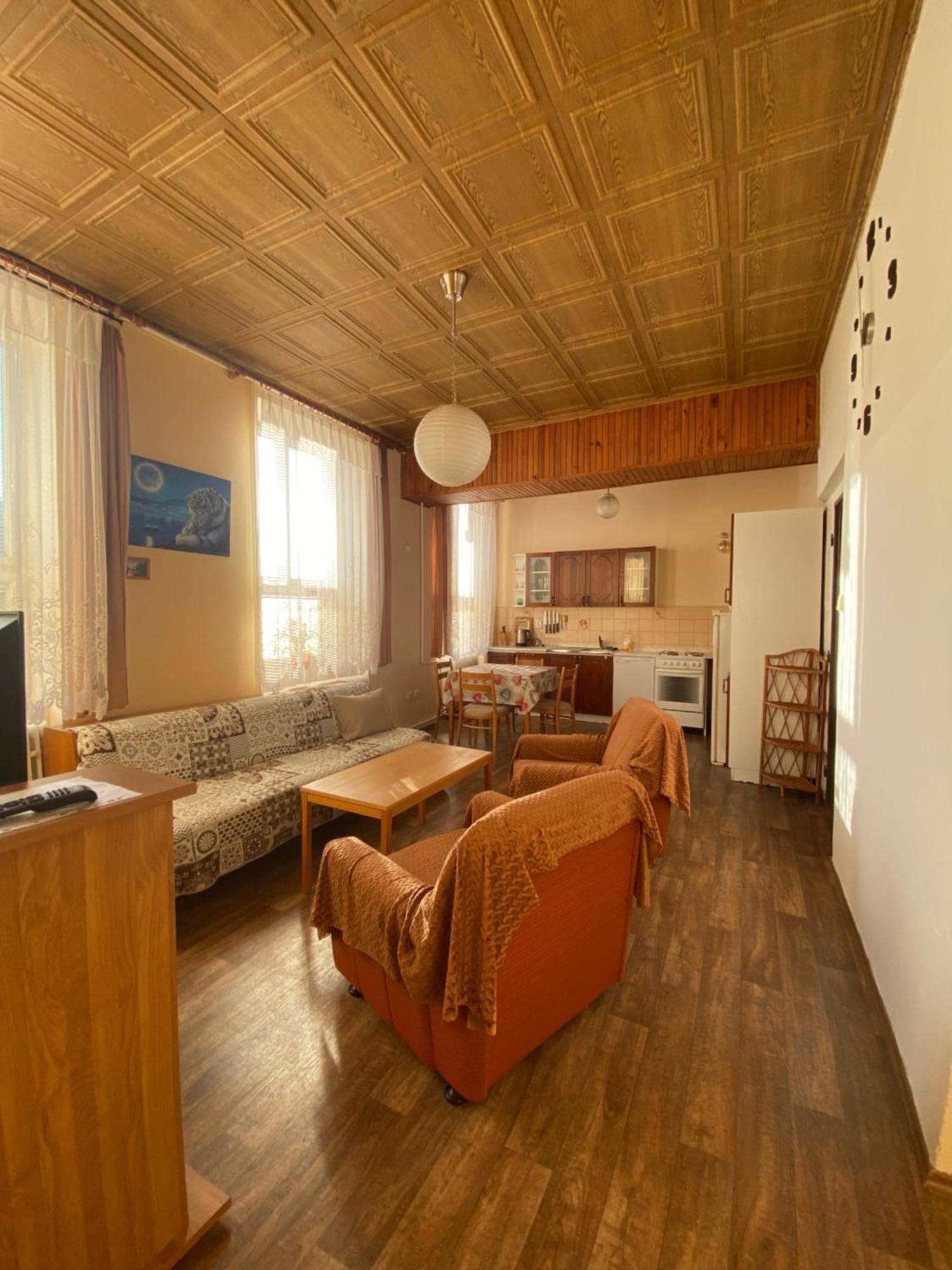 Apartman Na Bohdasine Cervený Kostelec Exterior foto